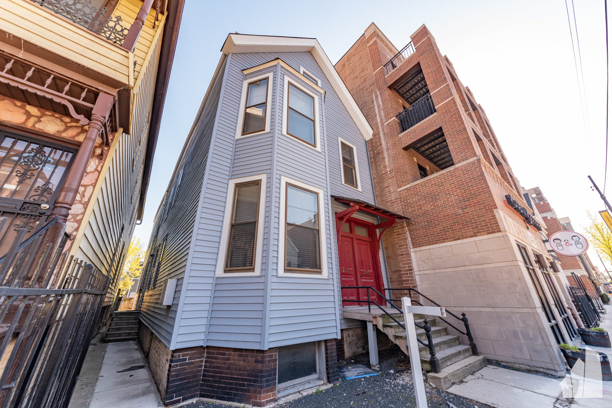 Foto principal - 1431 W Belmont Ave