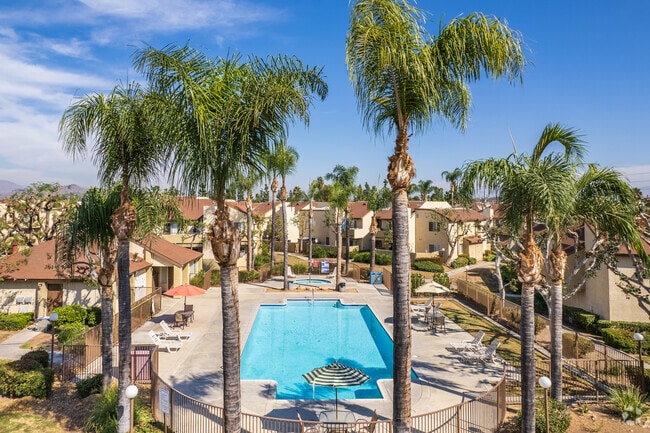 Building Photo - PepperTree Place