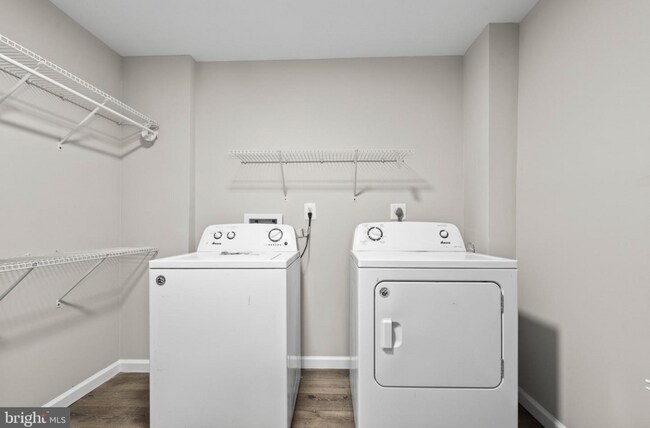 Foto del edificio - 328 Moseby Ct