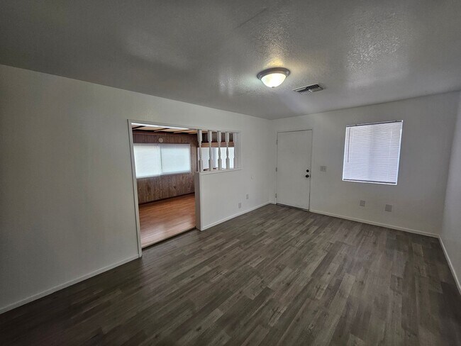 Foto del edificio - Newly Remodeled 3 Bedroom in Bullhead City