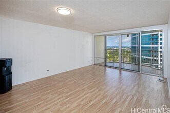Building Photo - 1350 Ala Moana Blvd