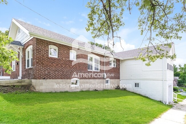 Building Photo - 8026 Cler Ave