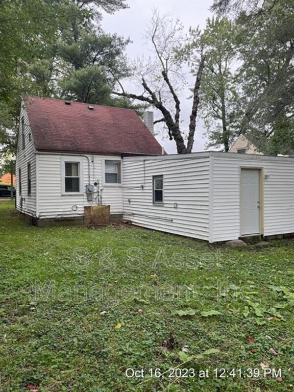 620 Fenton St, Lansing, MI 48910 House Rental in Lansing, MI