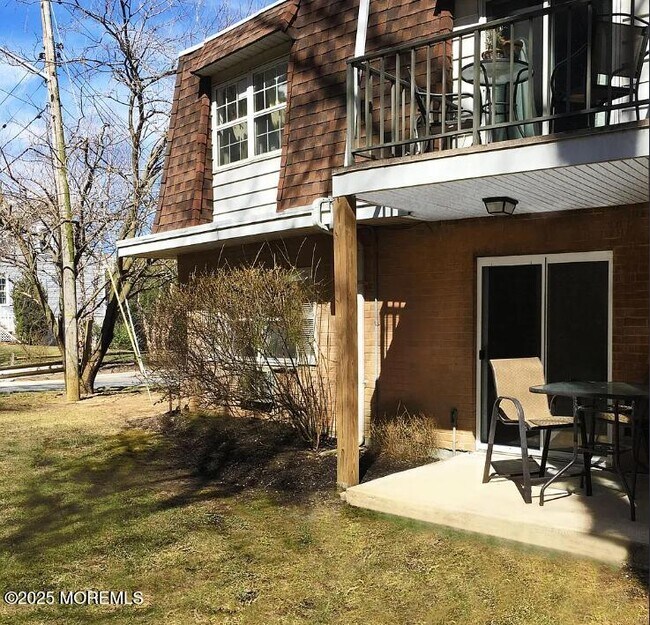 Foto del edificio - 321 Shore Dr