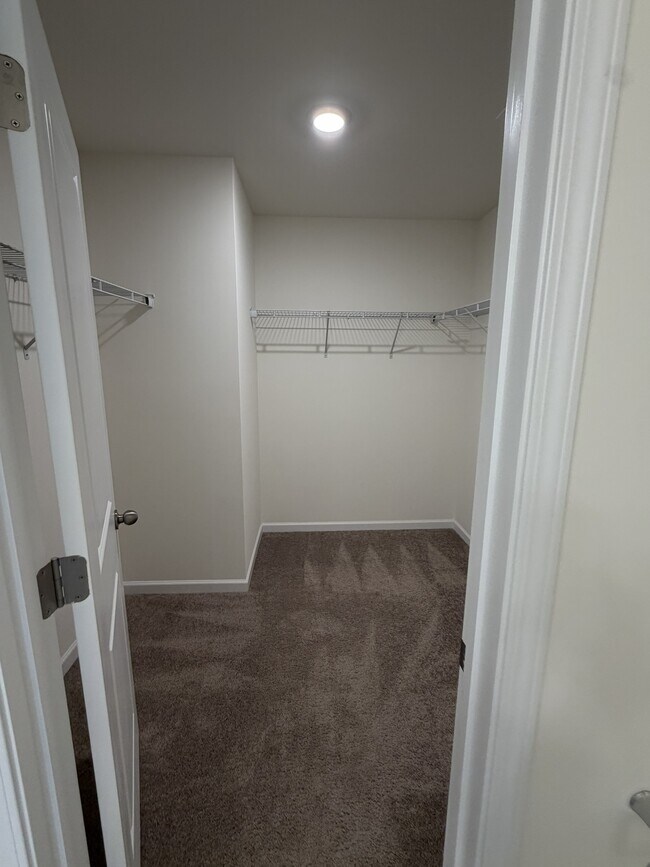Foto del edificio - 206 Harpers Run Ln