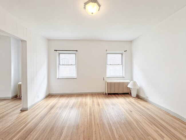 Foto del edificio - 5658 Phillips Ave