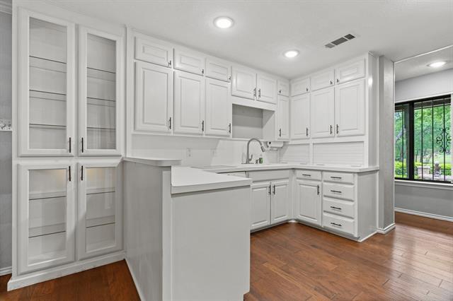 Foto del edificio - 1700 Highview St