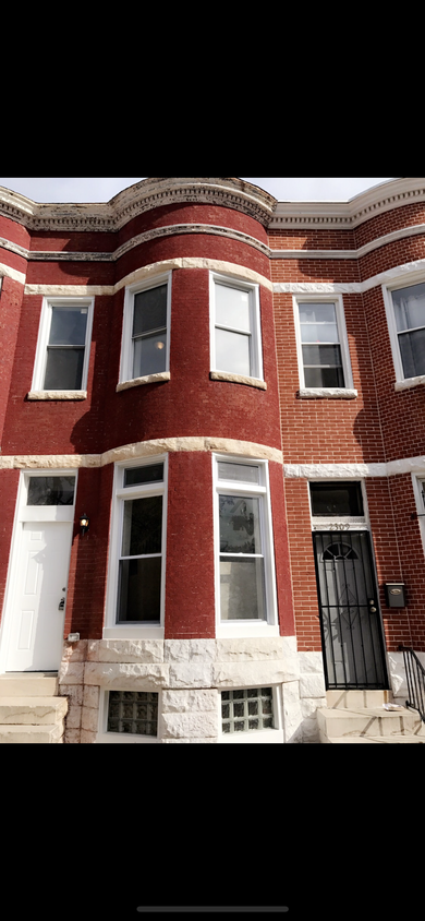 Primary Photo - 2311 Avalon Ave