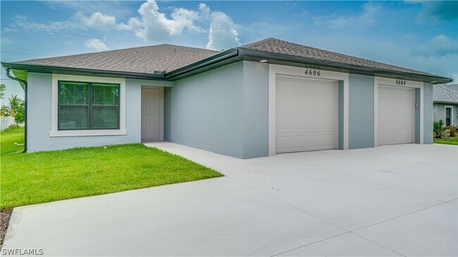 Building Photo - 4606 SW 8th Ct