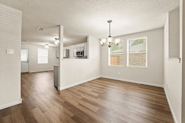 Foto del edificio - 2621 S Wavecrest Ct