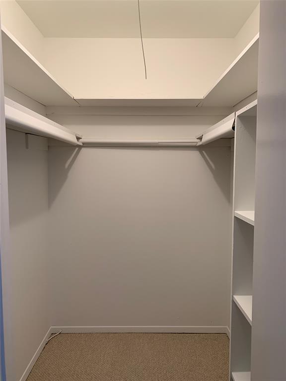 Building Photo - 306 Stratford St