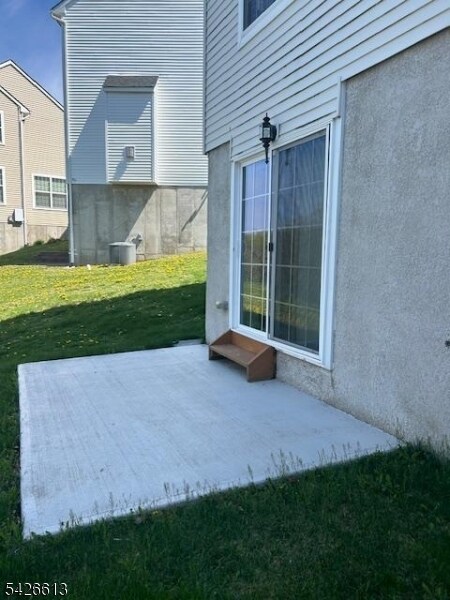 Foto del edificio - 273 Winding Hill Dr