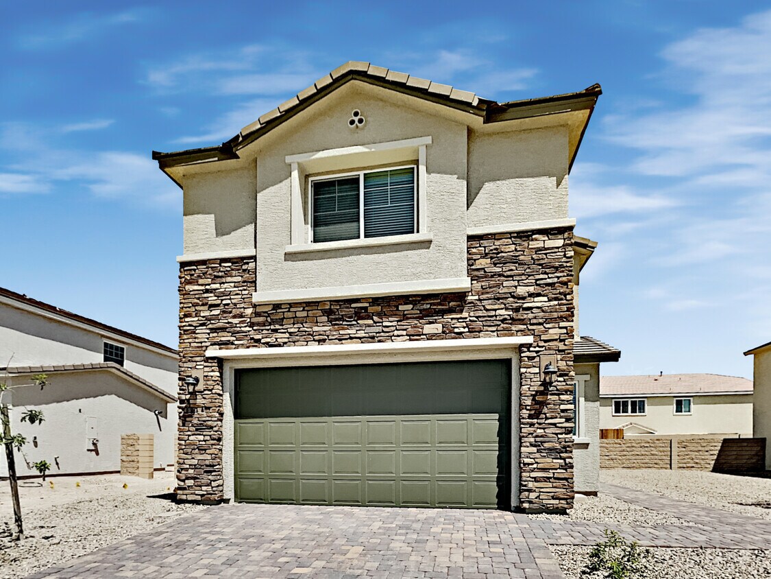 Foto principal - 1814 Macchia Avenue