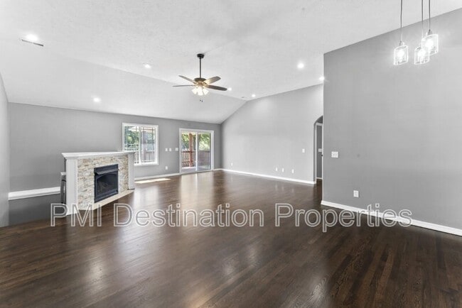 Building Photo - 21817 Lombardo Ln