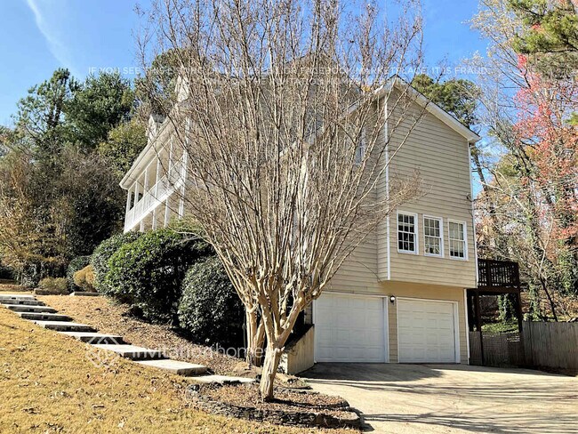 Building Photo - 1459 Dunsford Cir NW