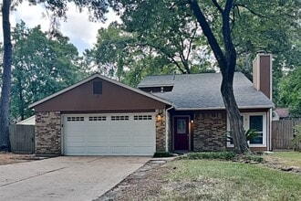 Building Photo - 2814 Golden Leaf Dr