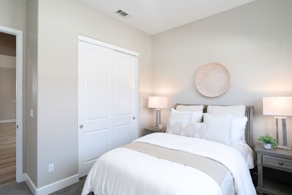 Primary Photo - Breathtaking 3-Bedroom Home!
