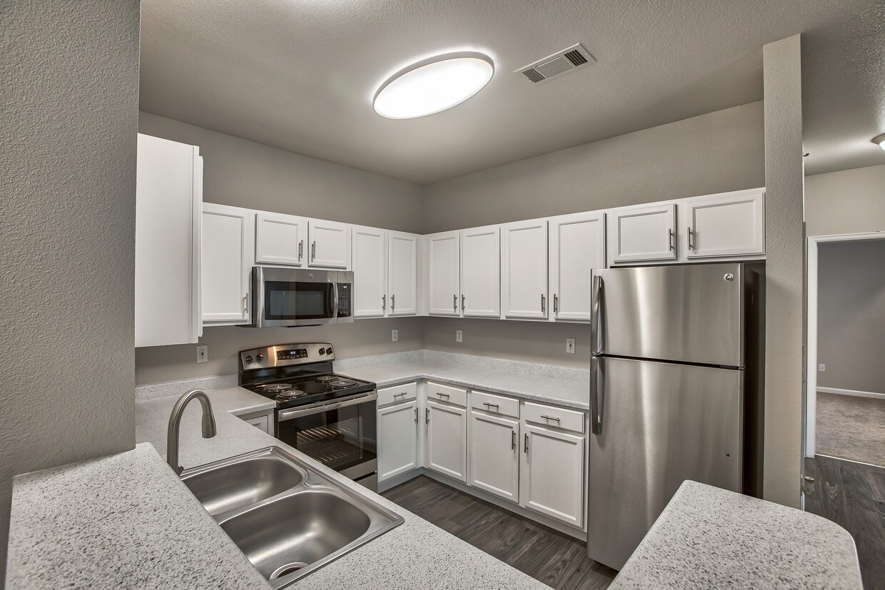 90 S Miller Ave, Brighton, CO 80601