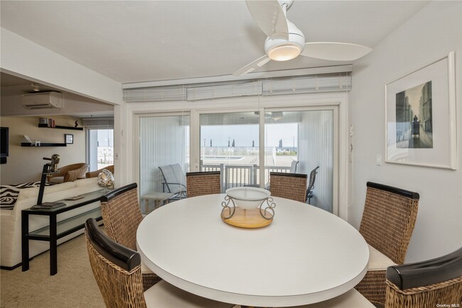 Building Photo - 585 Dune Rd