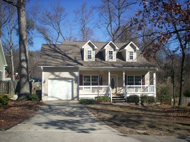 Foto principal - 2719 Maplewood Ave