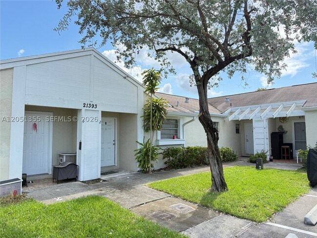Foto del edificio - 21393 NE 8th Ct