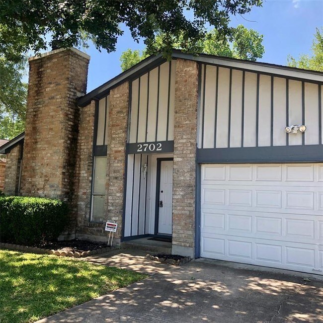 Foto del edificio - 2702 Quarry Hill Rd