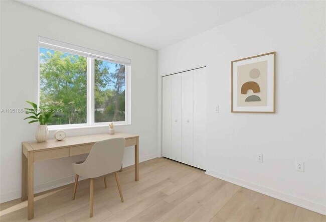 Foto del edificio - 170 NW 158 St #8 Miami, FL 33169