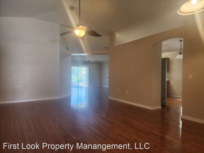 Building Photo - 4 br, 2 bath House - 426 Dahoon Holly Drive