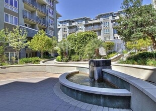 Building Photo - 5425 DeMarcus Blvd