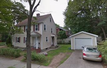 Building Photo - 14 Thornton Rd