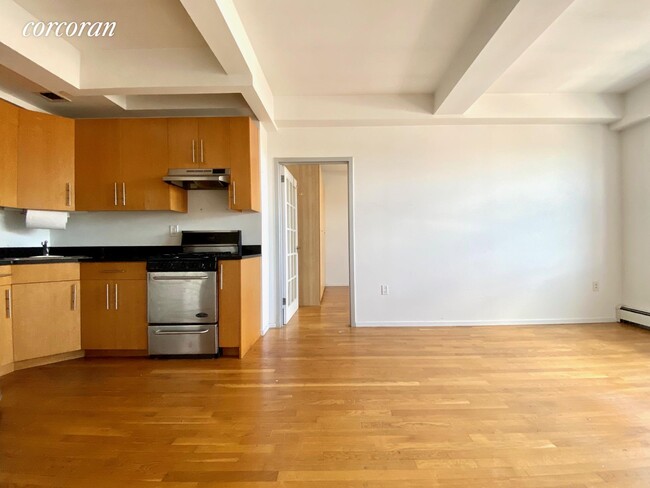 Building Photo - 234 Skillman Ave