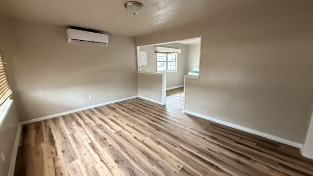 Foto del edificio - Cozy South OKC Charm: Your Next Sweet Home