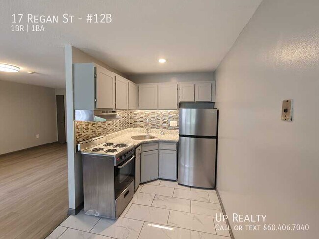 Building Photo - 17 Regan St