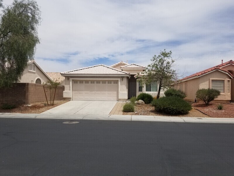 6084 Camden Cove St, North Las Vegas, NV 89081 House Rental in North