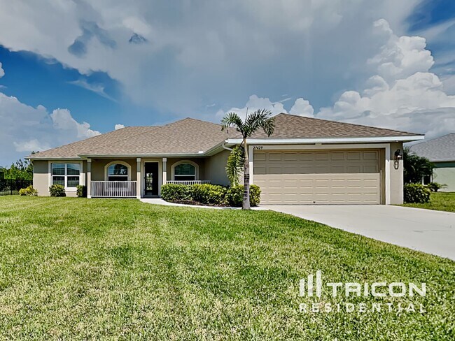 Building Photo - 27429 Tierra del Fuego Circle Punta Gorda FL