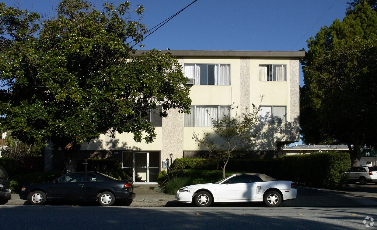 Foto principal - 1266 Hopkins Ave