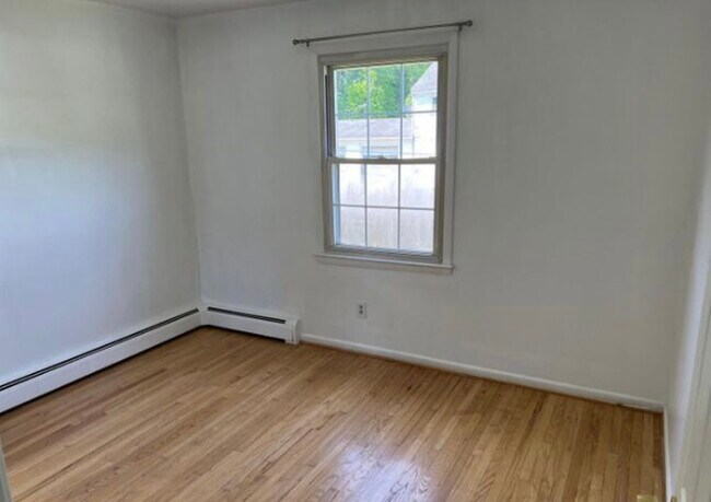 Building Photo - 4729 Conowingo Rd