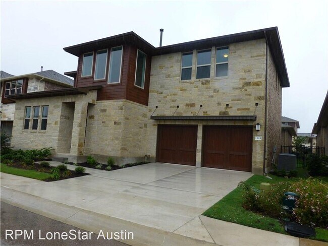 Foto del edificio - 4 br, 4 bath House - 1305 Sarah Christine ...