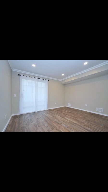 Building Photo - 408 Corbin Ave