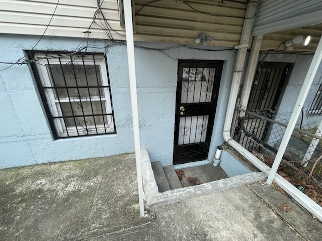 Primary Photo - 775 E 81st St