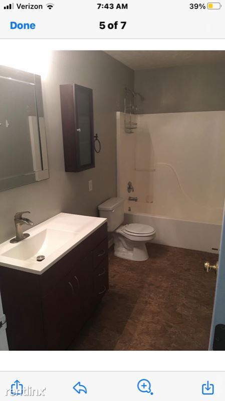 Foto del edificio - 4 br, 3 bath Townhome - 6600 Shadow Ln