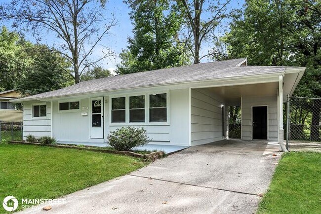 Building Photo - 8364 BUDDIE DR, HAZELWOOD, MO 63042