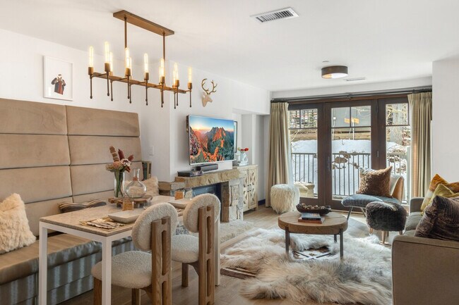 Foto del edificio - 117 Lost Creek Ln