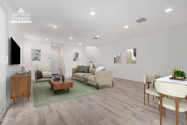 Building Photo - 3351 S Lily