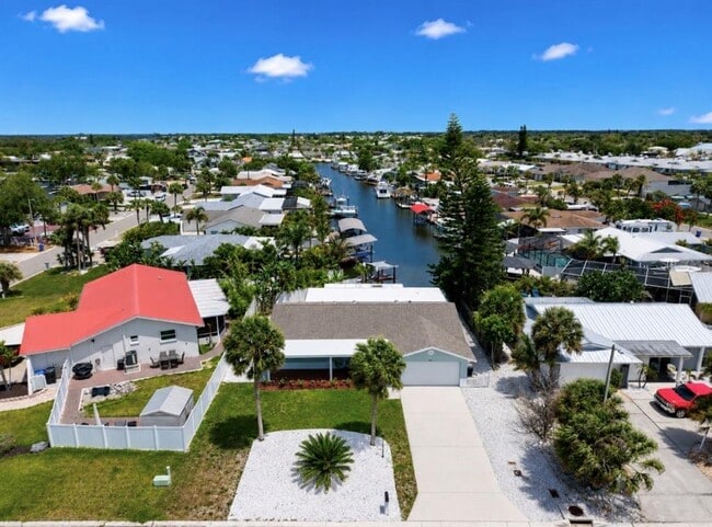 Building Photo - 6513 Abaco Dr
