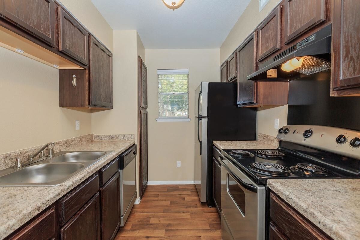 Waterford Glen 4201 Cedar Elm Ln Wichita Falls, TX Apartments for