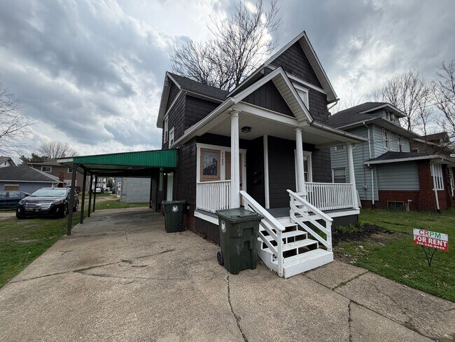 Foto del edificio - 1122-1124 Hoover Pl NW Canton Oh 44703   .UA .T1