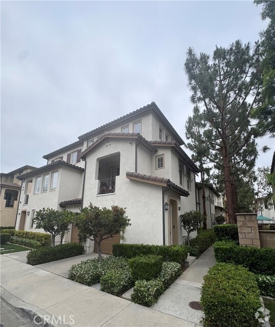 Building Photo - 122 Talmadge
