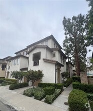 Building Photo - 122 Talmadge