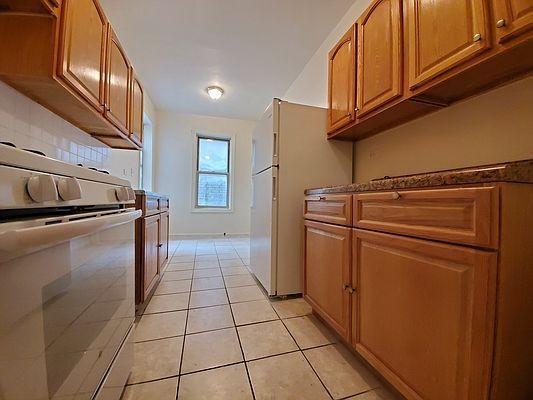 Primary Photo - 3 bedroom in BRONX NY 10456